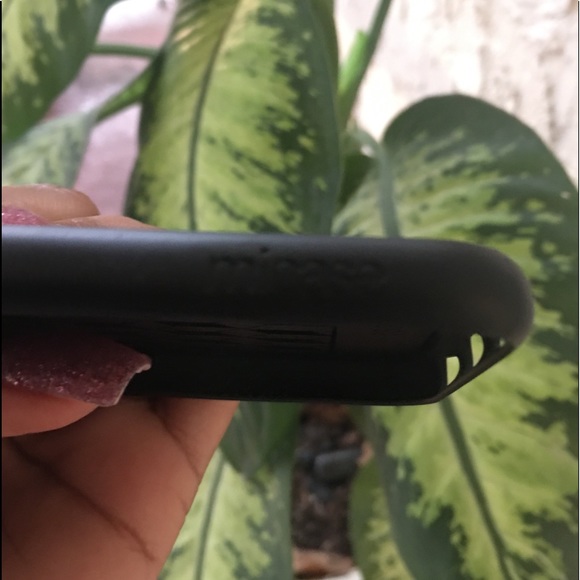 Phone case - Picture 4 of 4